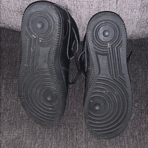 Nike high top Air Force One’s - Picture 3 of 4